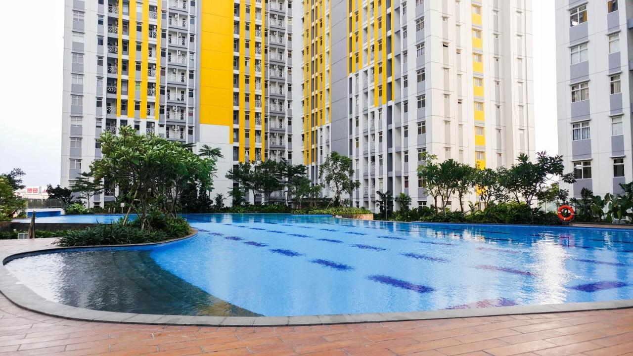 2br With Sofa Bed The Springlake Summarecon By Travelio *